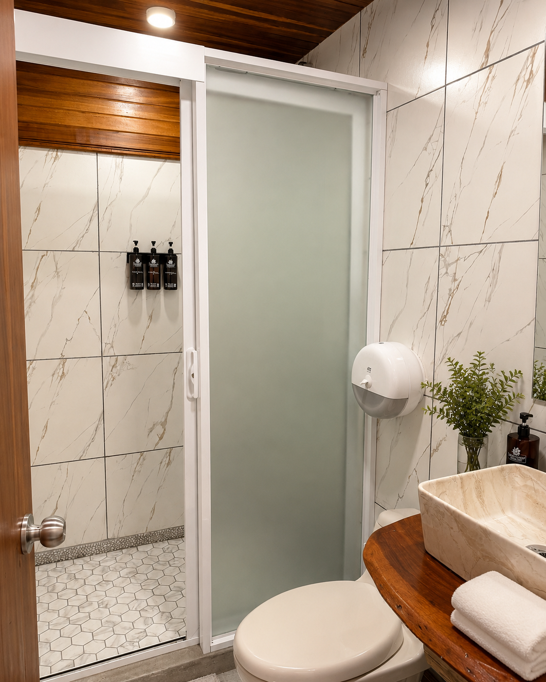 Adjoining NIDO rooms near Cocles Beach Costa Rica